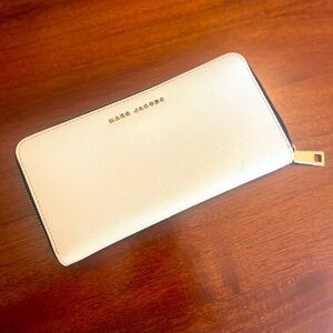 SOLD-Marc Jacobs Wallet